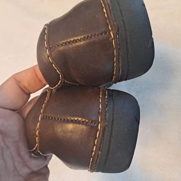 Thom McAn Mary Jane Loafer Topstitching Brown Tan Almond Toe Hook n Loop Comfy - Picture 3 of 13